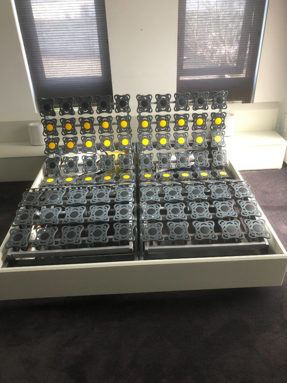 Image 1 of Struttura letto bianca vintage di Interlubke (180x200cm)