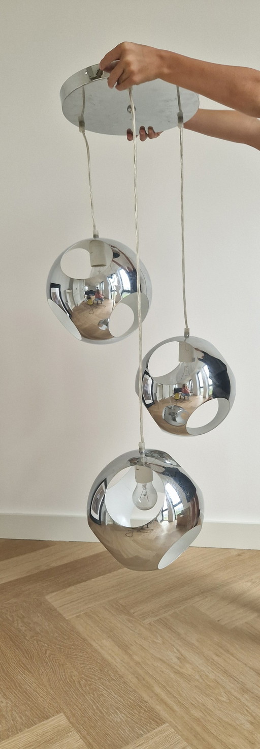 Beautiful Pendant Lamp For In A Hallway Or High Stairwell