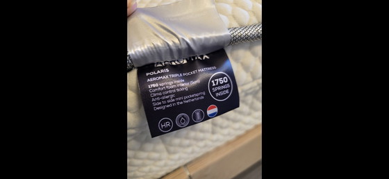 Image 1 of Auping auronde 200x220 with zgan mattresses
