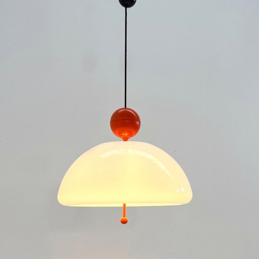 Lámpara colgante Saliscendi en naranja de Elio Martinelli para Martinelli Luce, años 70