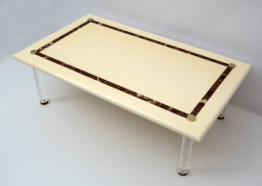 Mid-Century Modern Italian Lucite and Lacquer Coffee Table, 1970s
