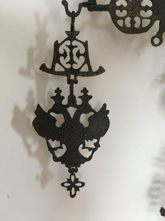 Image 1 of Aplique de pared con cruz bizantina en bronce.