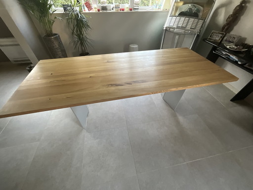Table de salle à manger Rolf Benz en orme massif