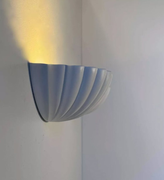 Image 1 of Paire d'appliques vintage coquillage, blanc mat, France 1970