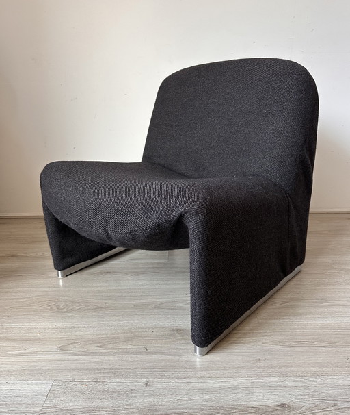 Artifort Alky armchair