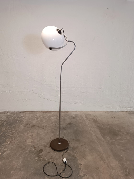 Image 1 of Vintage vloerlamp uit het ruimtetijdperk