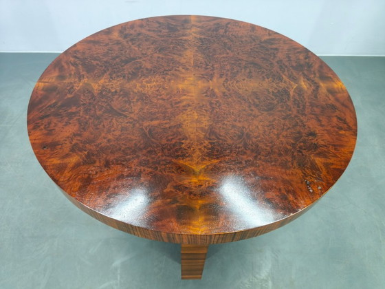 Image 1 of Tavolino da caffè Art Déco in noce impiallacciato, Cecoslovacchia, anni '30