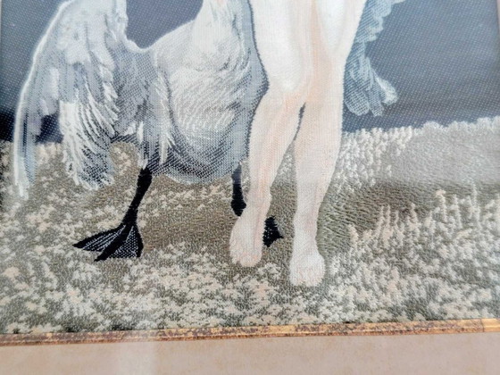 Image 1 of Tableau Stevengraph tissé en pure soie, Thomas Stevens Company. (Leda) Tableau mural en soie