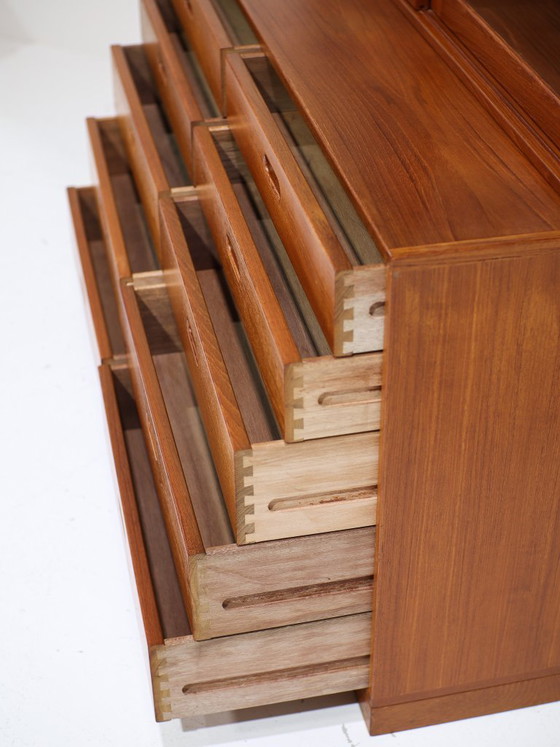 Image 1 of Cassettiera con vetrina Brouer in teak, vintage danese anni '60