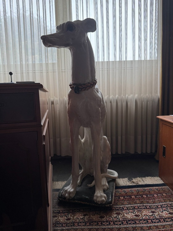 ELEGANT, LIFE-SIZE ITALIAN CERAMIC GREYHOUND, 74 CM, Sculpture, Black (photo 3 of 5)