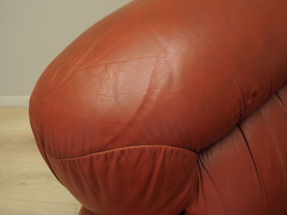 Image 1 of Bourgondische fauteuil, Italiaans ontwerp, jaren 1970, productie: Italië