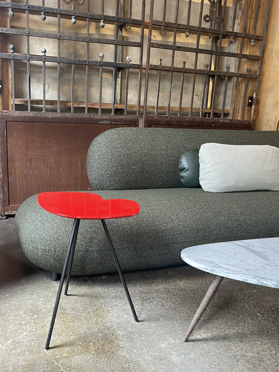 Image 1 of Leolux Liliom Lippz side table