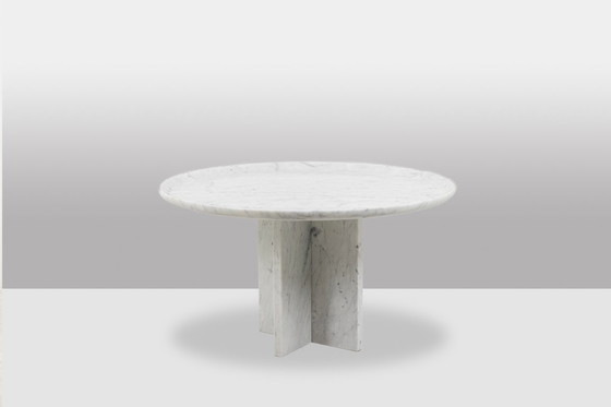 Image 1 of Paar ausziehbare Tische aus Carrara-Marmor. Zeitgenössisch.