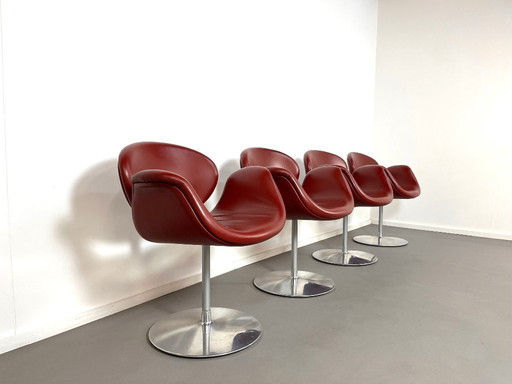 4 sedie da pranzo a forma di tulipano in pelle bordeaux di Pierre Paulin per Artifort, anni '90