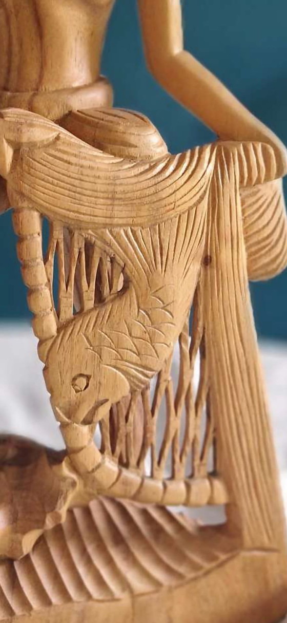 Image 1 of Estatua de pescador de madera tallada a mano: auténtica artesanía