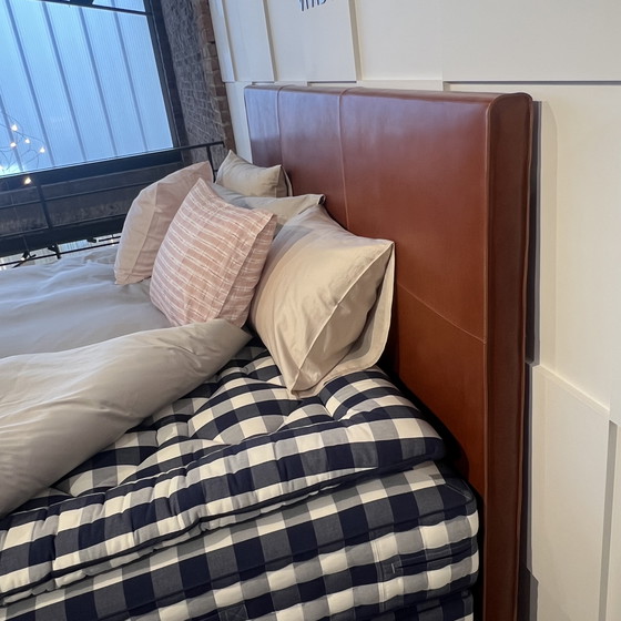 Image 1 of Hästens Vividus Boxspring – 210x210