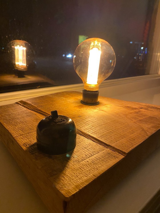 Image 1 of Table lamp, block lamp