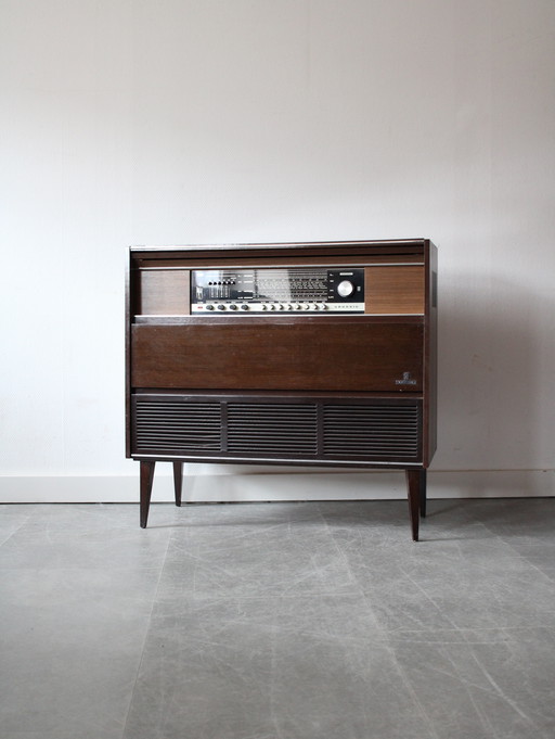 Mobile audio Grundig vintage con giradischi/radio