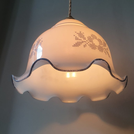 Vintage White Opal Glass Pendant Lamp - Flower-like shape – Metal (photo 16 of 17)
