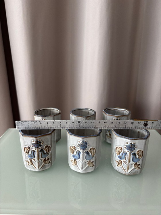 Lot de six tasses en céramique à motif floral, Accessoires de cuisine, Blanc, Vintage (photo 5 sur 9)
