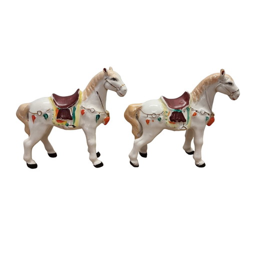 2 chevaux en porcelaine peints à la main 1980