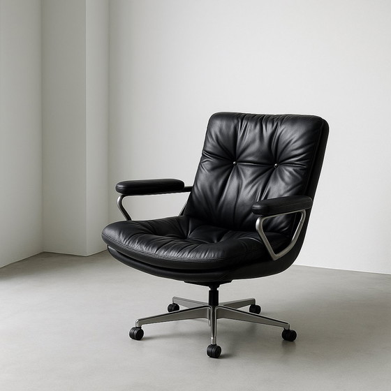 Image 1 of Silla giratoria Gentilina de André Vandenbeuck para Strassle