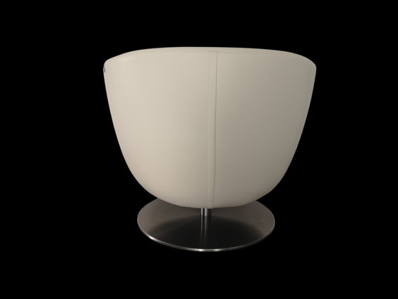 Image 1 of Poltrona in pelle Koinor “Pearl” in pelle Tara, crema/bianco – ottime condizioni