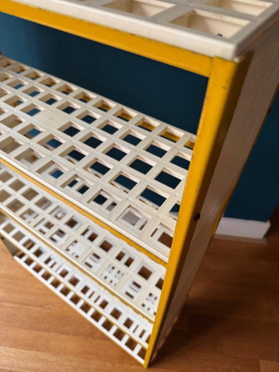 Image 1 of Twee vintage wand kasten