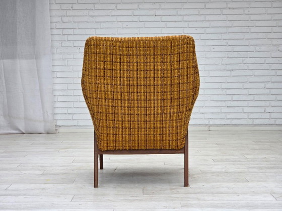 Image 1 of Fauteuil danois des années 1960, revêtement en laine, bois de teck, bois de chêne.