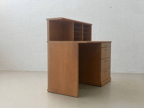 Scrivanie vintage con ripiano e struttura scanalata, anni '90 – Wood (photo 8 of 14)