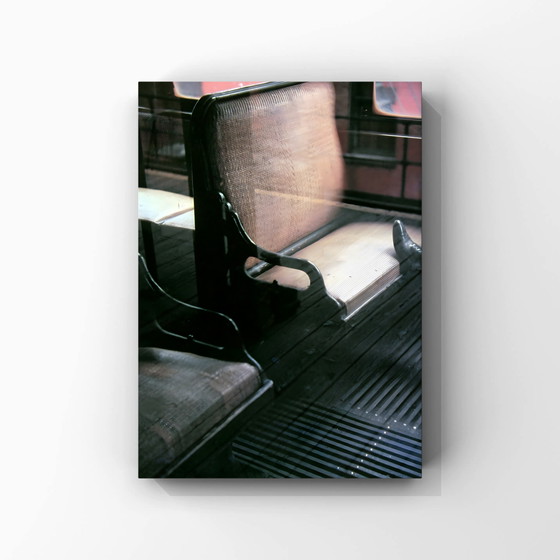 Image 1 of 1x Il fotografo come passeggero – “Foot on El” (Saul Leiter, 1954)