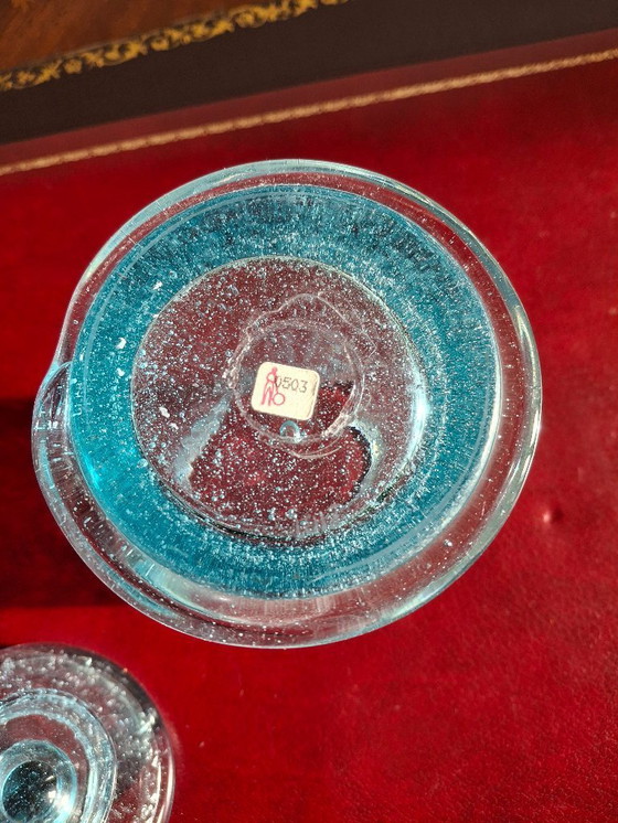 Image 1 of Snoeppot voor verdienstelijke kinderen in gebubbeld glas uit Biot, bekend als apothekerspot, met deksel