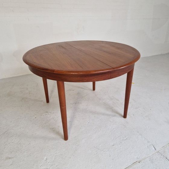 Image 1 of Tavolo da pranzo dal design danese vintage