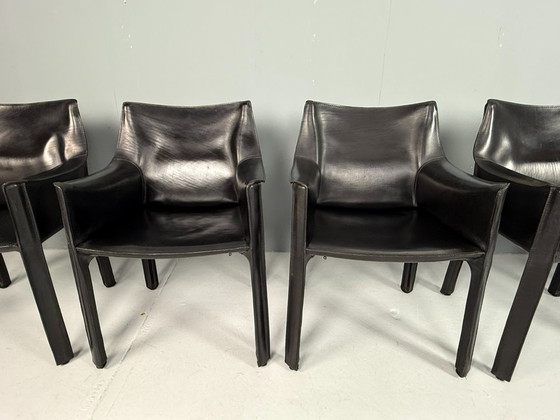 Image 1 of Set di sei sedie da pranzo Mario Bellini CAB 413, in pelle nera, 1977