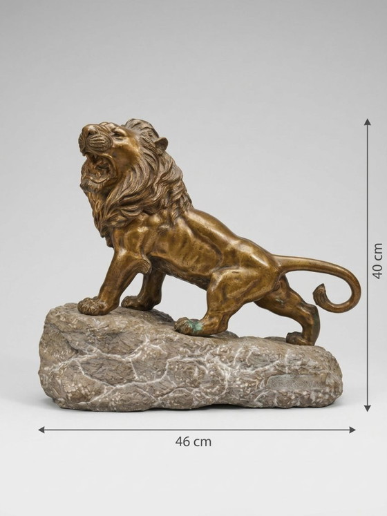 KRAKOWKI — León rugiendo sobre su roca, importante Esculturas de bronce artístico y roca (28,3 kg) – Stone (photo 21 of 21)