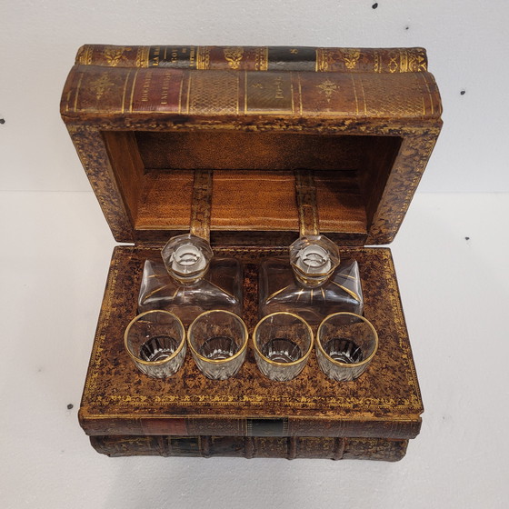 Image 1 of Decanter segreto, vetro tagliato, pelle goffrata, legno, FFS XIX - Francia