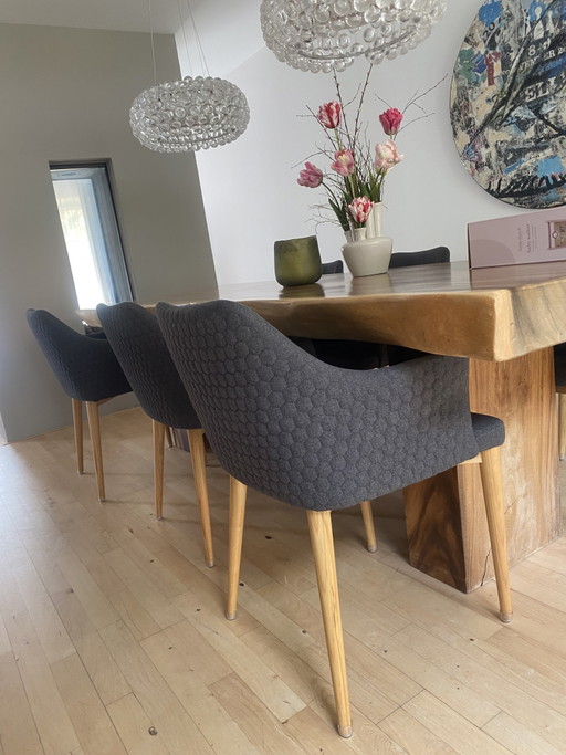 6 chaises de salle à manger