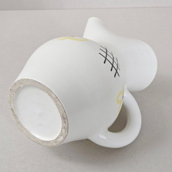 Image 1 of Vintage keramische kan/vaas van Vallauris uit de jaren 50, ontworpen door André Baud, in rockabillystijl uit de jaren 50.