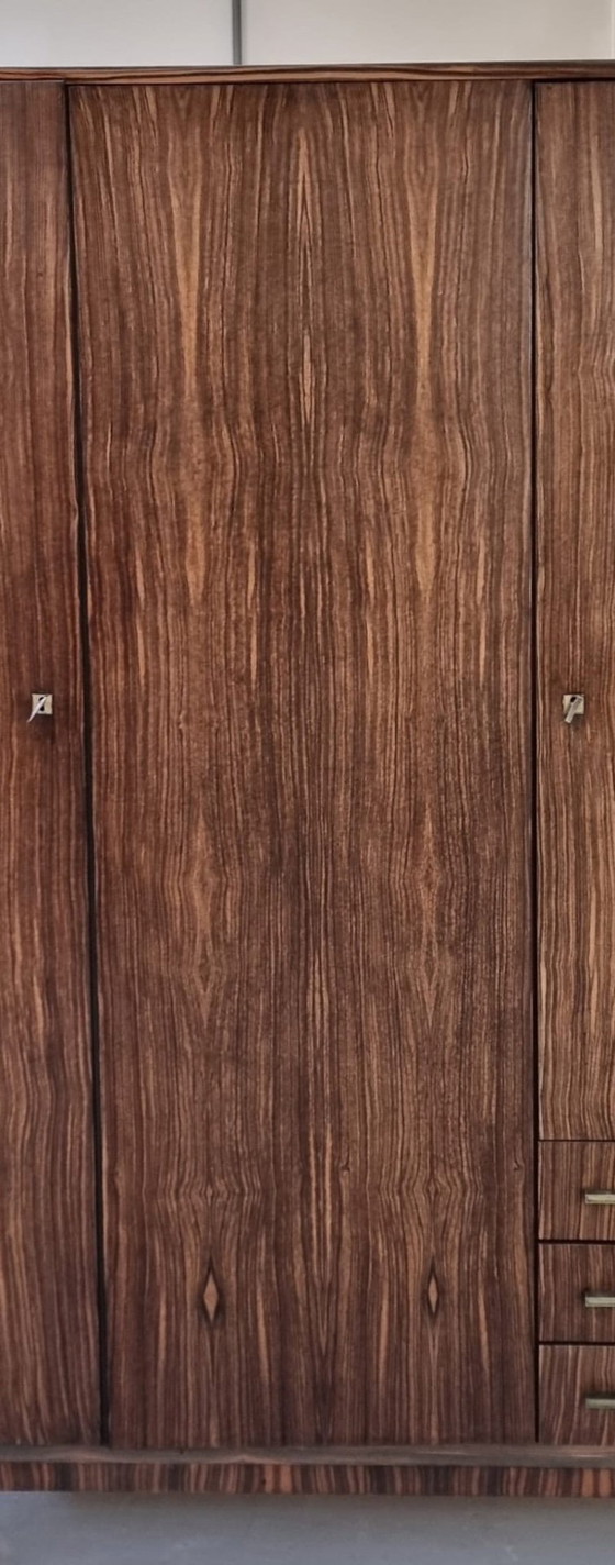Image 1 of Mid Century kledingkast