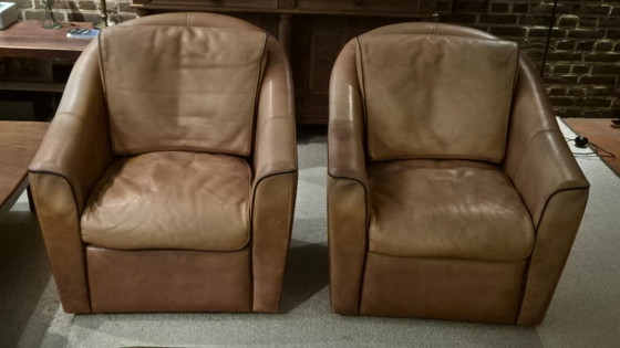 Set van 2 vintage clubstoelen van cognacbruin leer – Cuoietto Leather – Kok Wooninrichting Amersfoort (photo 17 of 19)