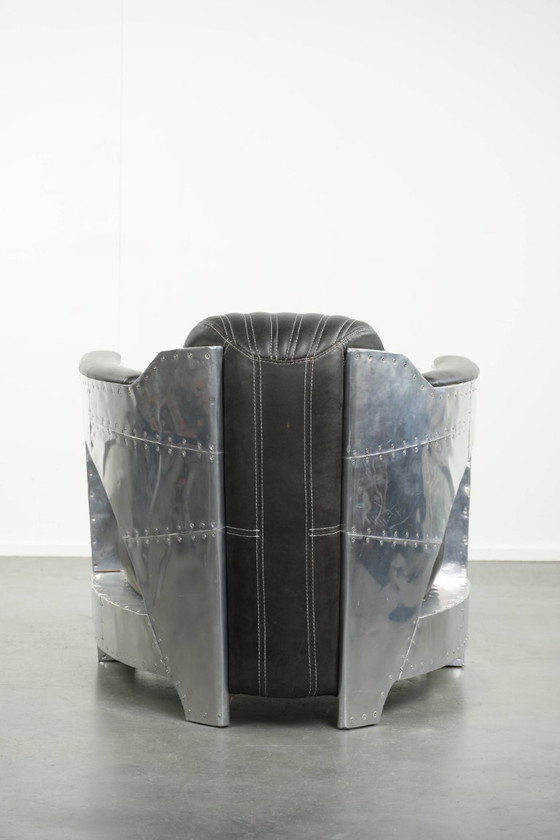 Image 1 of Fauteuil/robinet de style aviateur unique et confortable en cuir de vachette, finitions aluminium et rivets