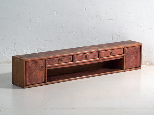 Antiker langer niedriger Schrank aus Kiefernholz – China, ca. 1930