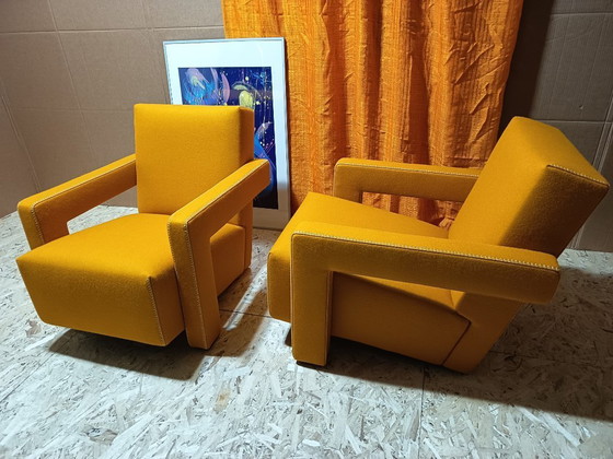 Image 1 of CASSINA Paire de fauteuils Utrecht 637 NEUF 2026 en laine KVARD Moutarde par Gerrit Rietveld