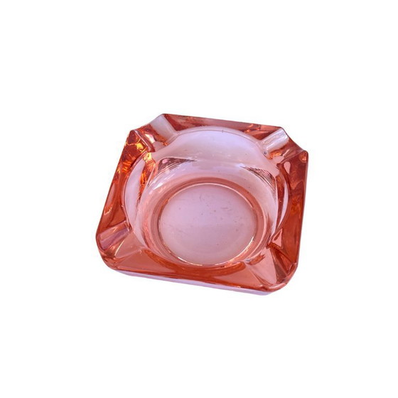 Image 1 of Posacenere in vetro rosso/salmone HSG Ząbkowice, Polonia 1970