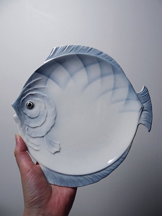 Image 1 of Vintage Czechoslovakian earthenware fish service, 6 plates and one platter