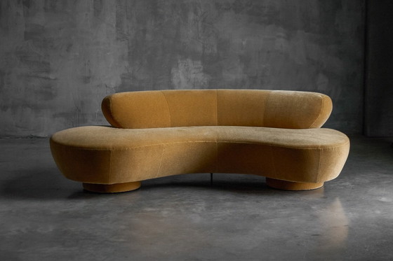 Image 1 of Serpentine Sofa by Vladimir Kagan for Directional, United States, 1980s