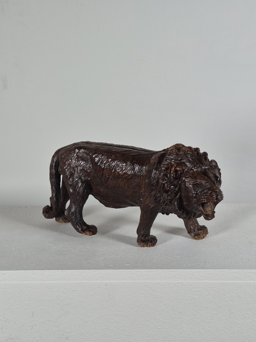 Antieke handgesneden Afrikaanse hardhouten sculptuur, dierenbeeldje: leeuw – beeldhouwkunst, Wood