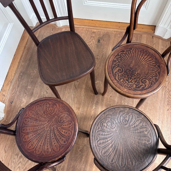 Set van 4 mix-match Thonet stijl stoelen – Eetkamerstoelen, Hout (photo 6 of 18)