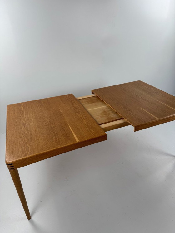 Tavolo da pranzo allungabile in rovere, H.W. Klein, Danimarca, c. anni '60, Bramin, Tavoli da pranzo, Legno (foto 12 di 15)