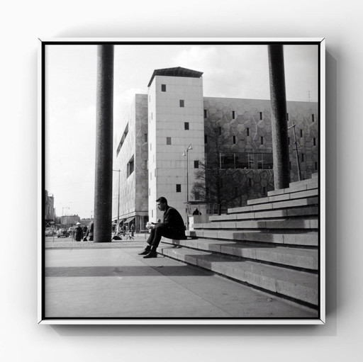 1x Rotterdam, Beursplein – Trappen en De Bijenkorf (1961)